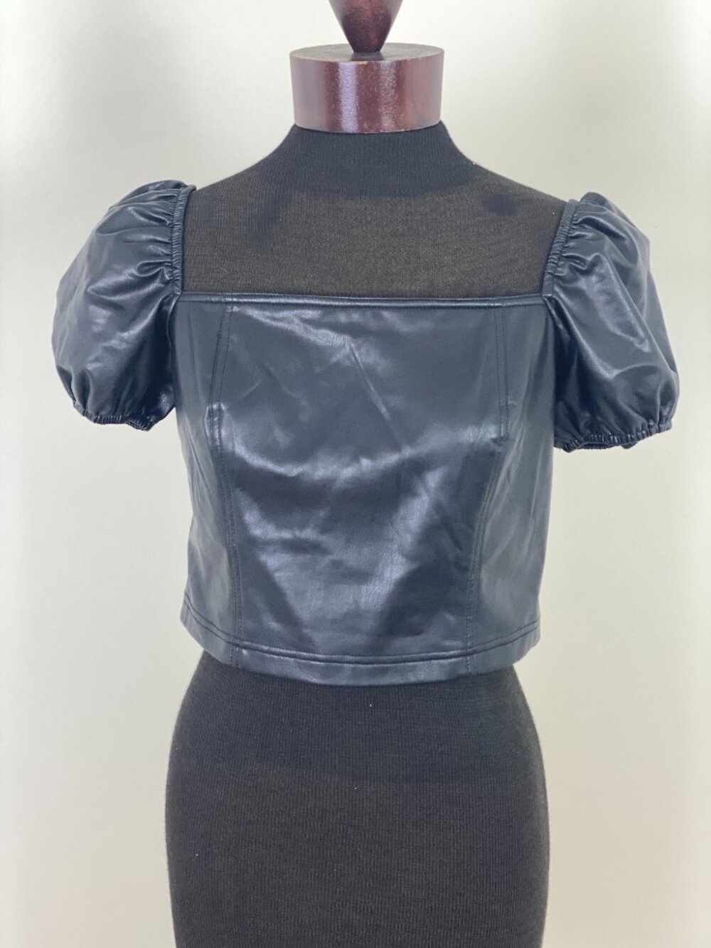 7 For All Mankind Faux Leather Puff Sleeve Crop Top Black M